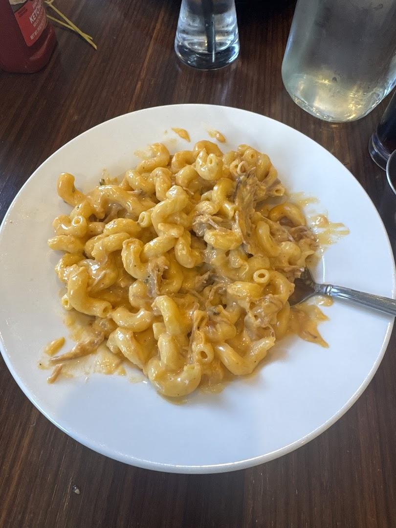 Black Cow Eats & Drinks